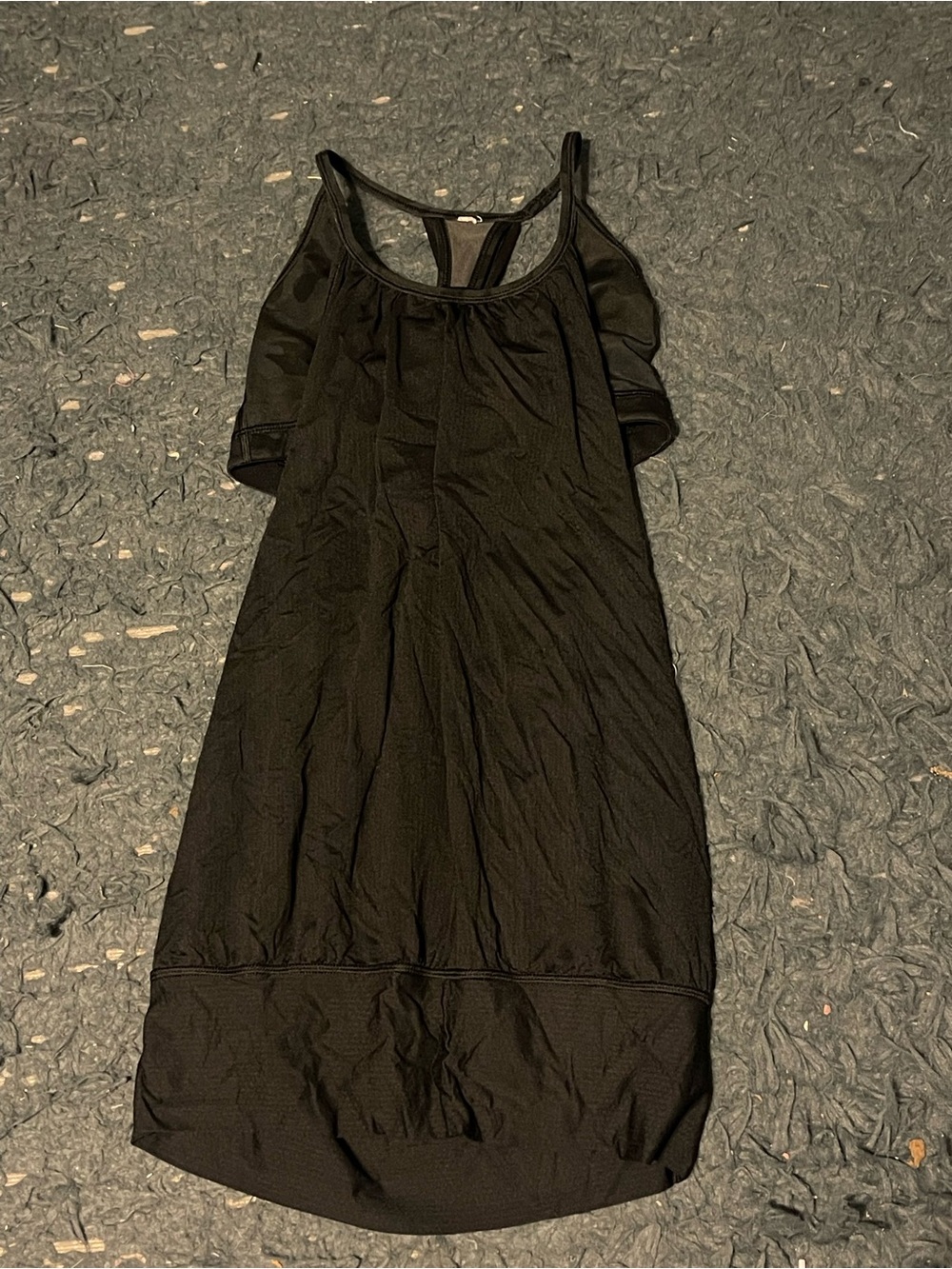 Lululemon activewear top with bra attached size 6